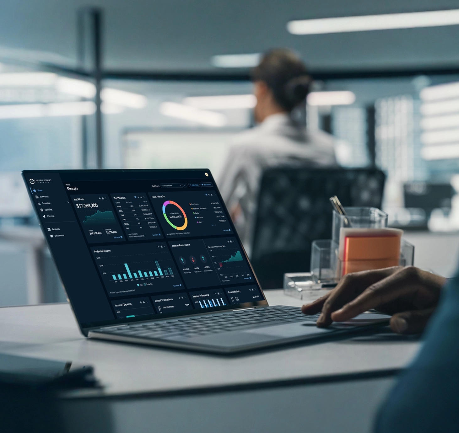 Advisor working in Envestnet client portal